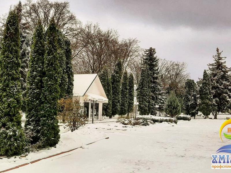 Профспілковий санаторій «Хмільник» запрошує всіх бажаючих оздоровитись!