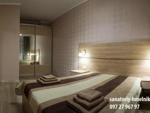 2-room suit, building 2.