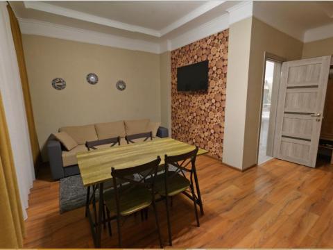 Suite + 2 rooms 2 places