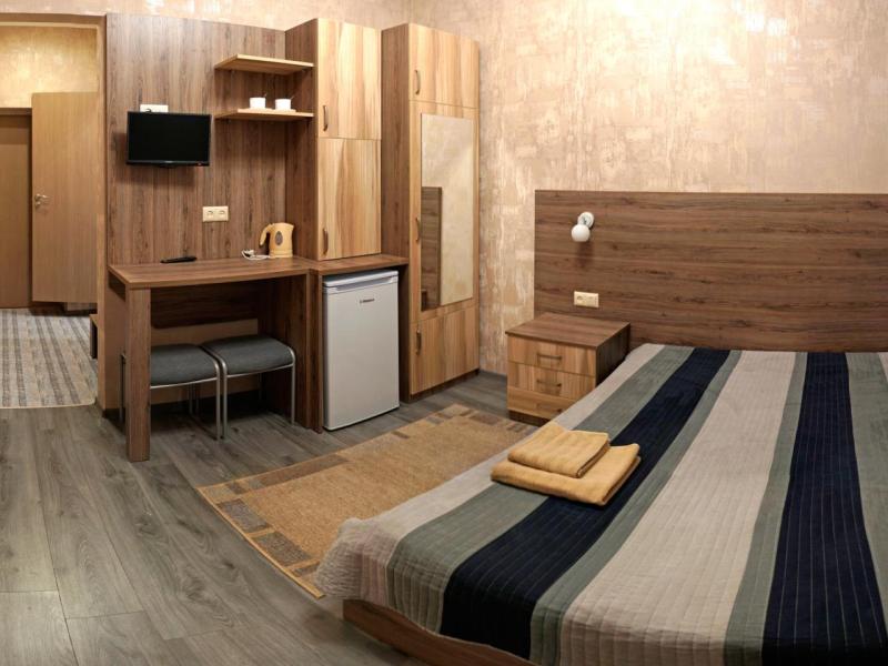 Люкс 1-комнатный 2-мес.