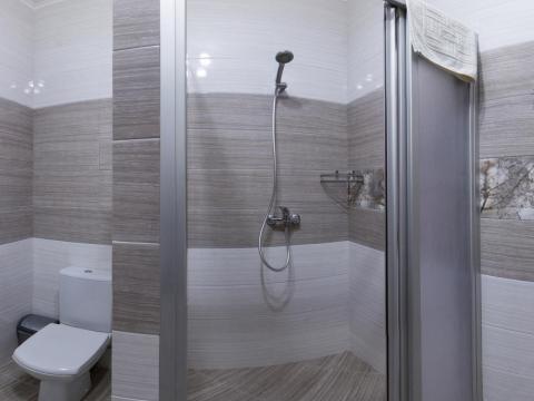 Люкс + 1 кімнатний 1 місце 